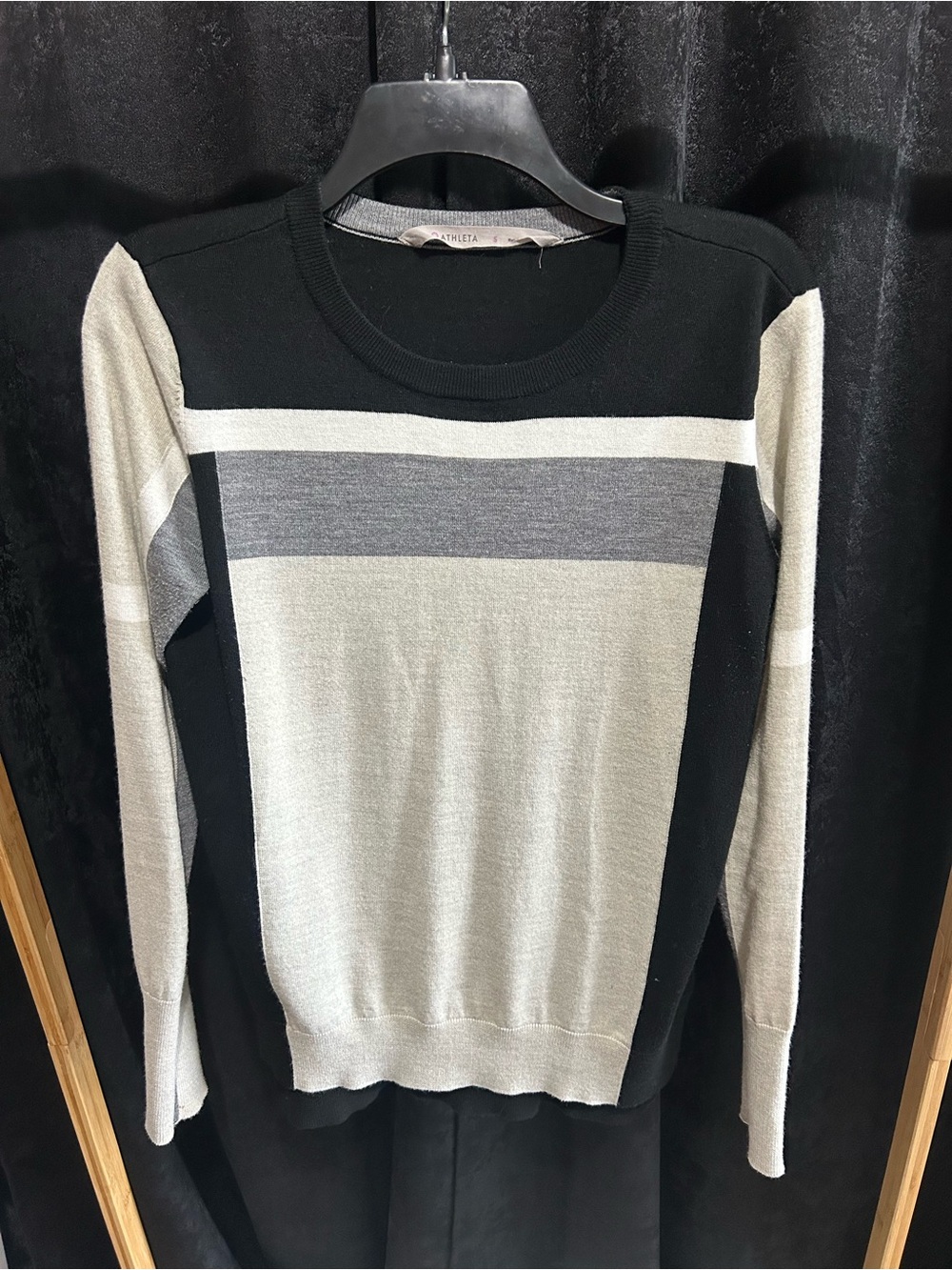 Athleta Black, Gray & Cream Colorblock Crew Sweater